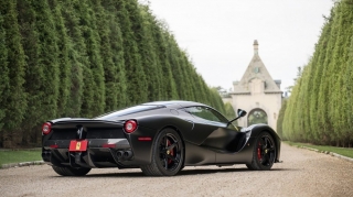 Lot R503 - LaFerrari - S/N ZFF76ZFA8E0207195 - Image: Copyright Mecum Auctions